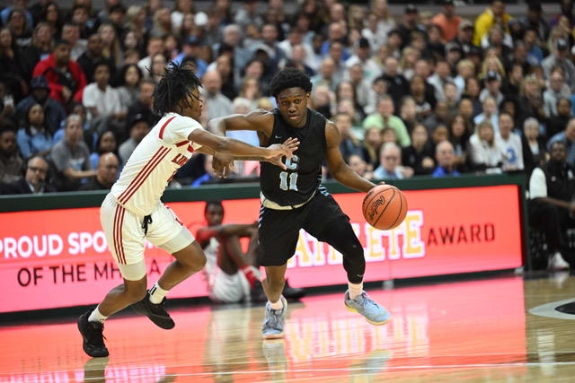 South Christian vs Warren Lincoln in the MHSAA Division 2 championship -- Scott Hasse8